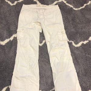 Hollister Women’s Cargo Pants